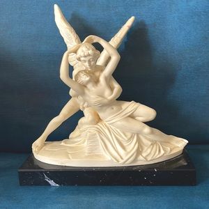 Cupid and Psyche G Ruggeri Sculpture Made in Italy Vintage